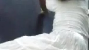 బెస్ రొమ్ము